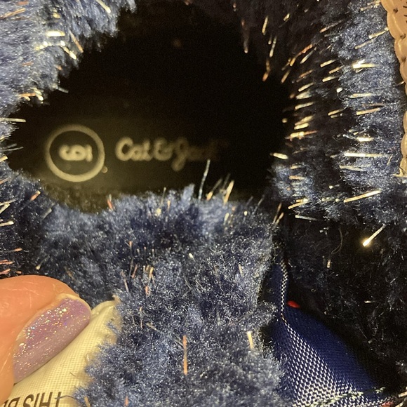 Snow boots- toddler. Cat & Jack Thermolite.  Barely worn, fun purple sparkly - Picture 5 of 10